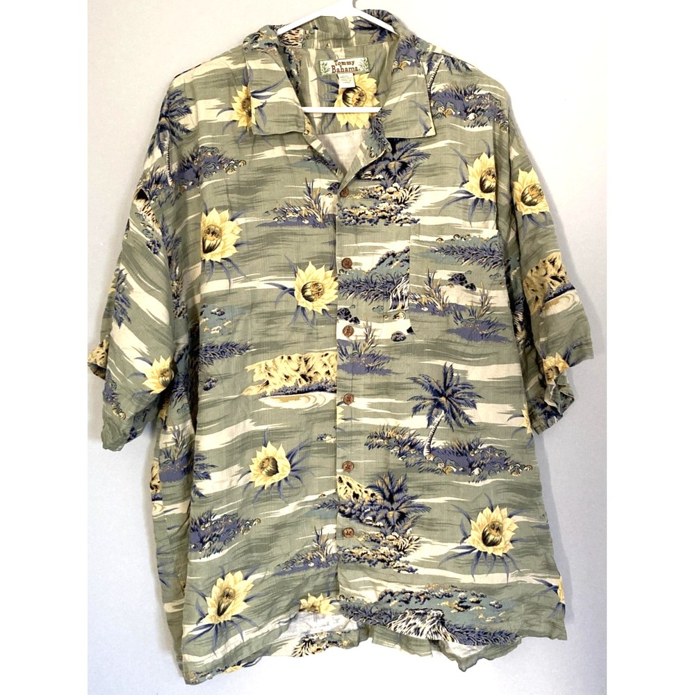 Vtg. Tommy Bahama Shirt Mens 2XL Green Floral Hawaiian Silk Aloha Button Front